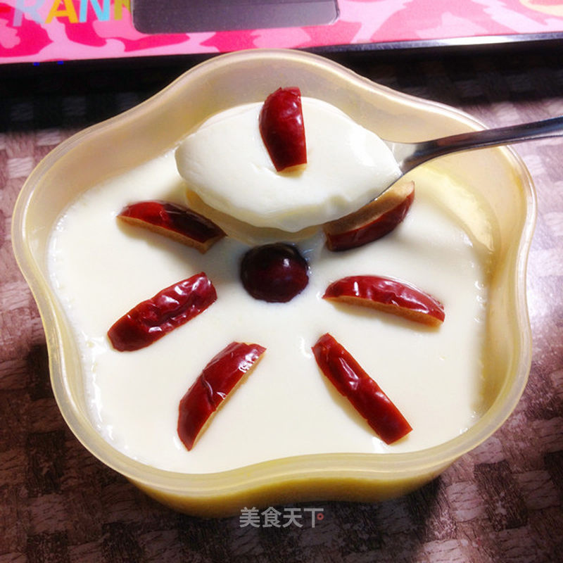 核桃牛奶炖蛋的做法_核桃牛奶炖蛋怎么做_小狼之之的菜谱_美食天下