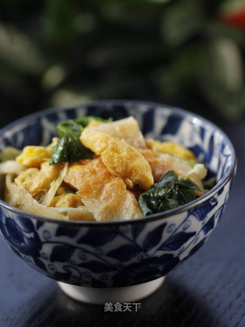 鸡蛋炒饼的做法_鸡蛋炒饼怎么做_斯佳丽WH的菜谱_美食天下