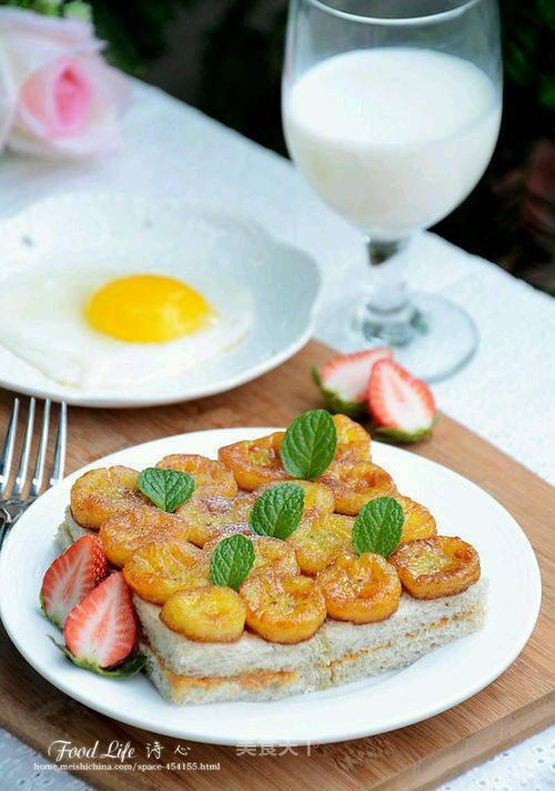 花生酱香蕉吐司的做法_花生酱香蕉吐司……小资美味的早餐主食_花生酱香蕉吐司怎么做_诗心的菜谱_美食天下