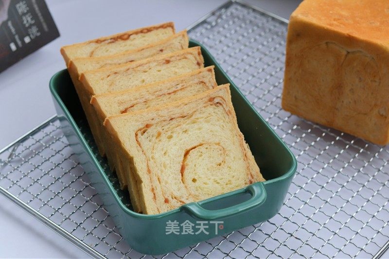 花生酱小吐司的做法_花生酱小吐司怎么做_水怜忧的菜谱_美食天下