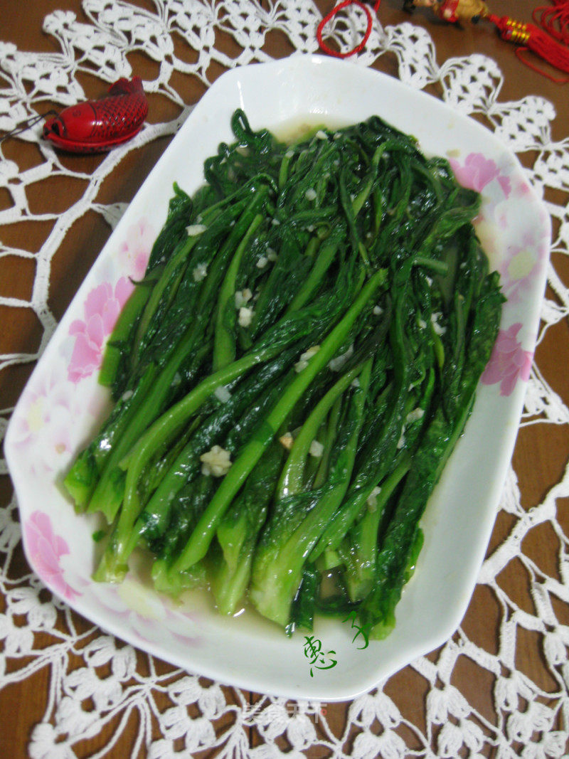 蒜蓉油麦菜的做法_蒜蓉油麦菜怎么做_朱惠子的菜谱_美食天下