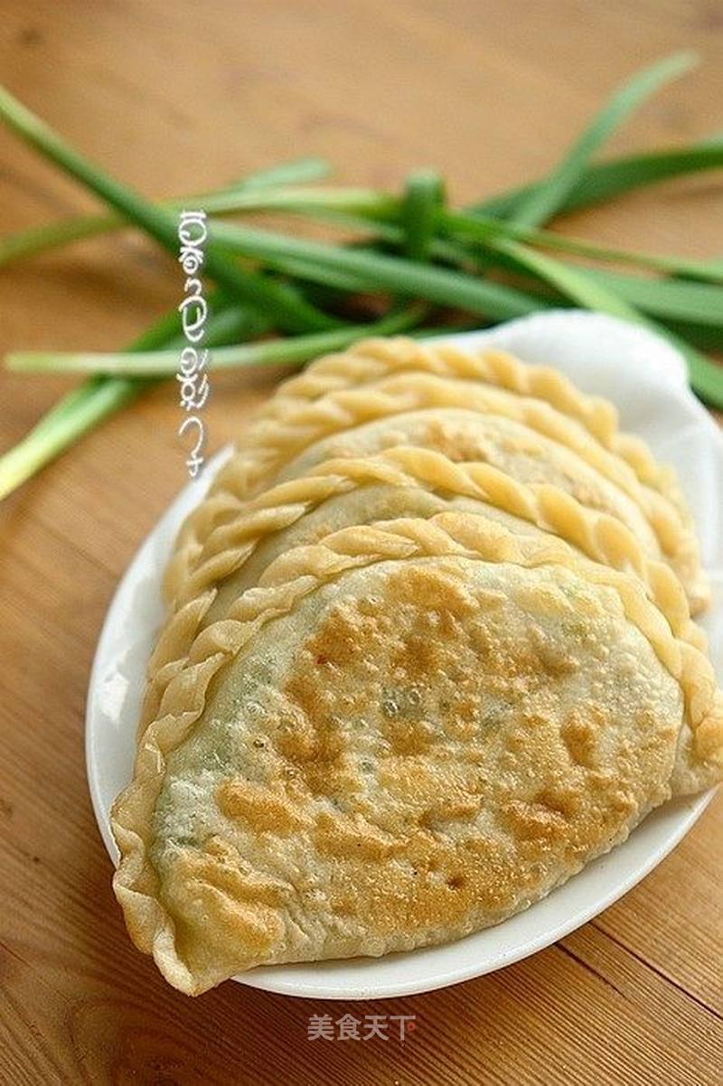 烙韭菜盒子的做法_烙韭菜盒子怎么做_暮色影子的菜谱_美食天下