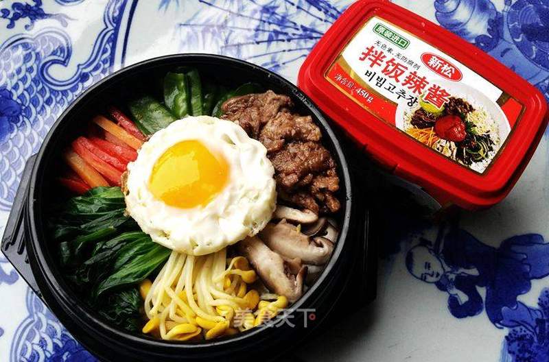 韩国牛肉石锅拌饭的做法_韩国牛肉石锅拌饭怎么做_鸭哥哥CJ的菜谱_美食天下
