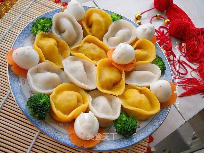 金银元宝饺子的做法_金银满盆–年菜之主食–金银元宝饺子_金银元宝饺子怎么做_菜谱_美食天下