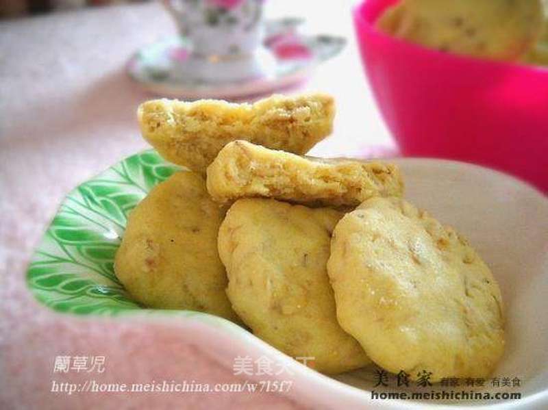 微波燕麦饼干的做法_微波燕麦饼干怎么做_菜谱_美食天下