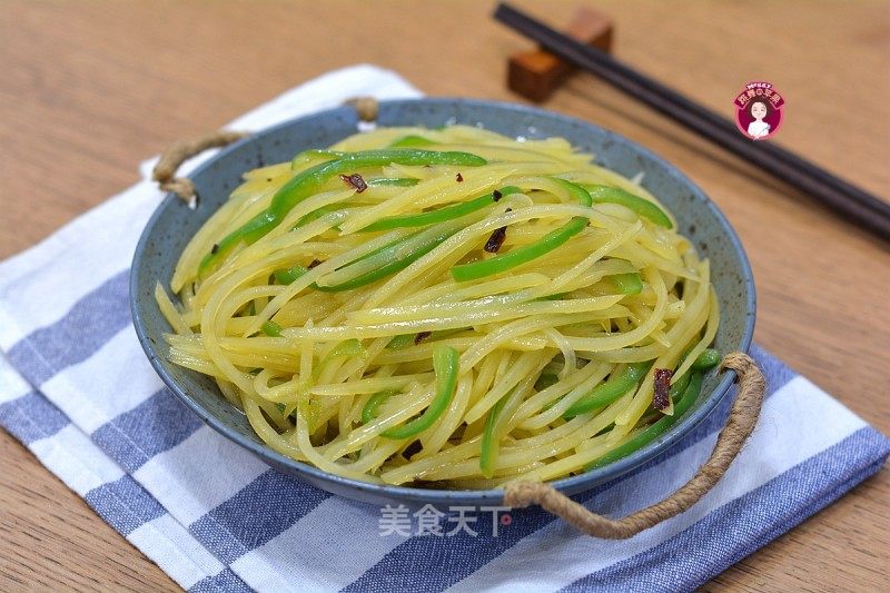 炝拌青椒土豆丝的做法_炝拌青椒土豆丝怎么做_Meggy跳舞的苹果的菜谱_美食天下