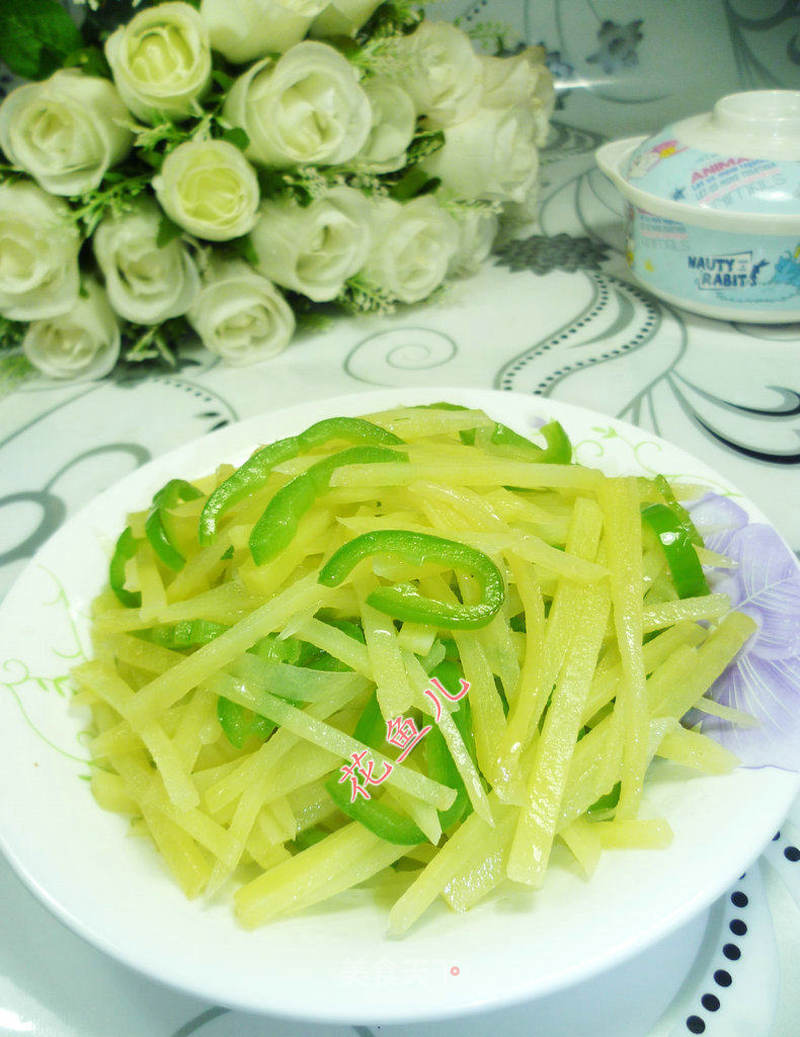 青椒炒土豆丝的做法_青椒炒土豆丝怎么做_花鱼儿的菜谱_美食天下