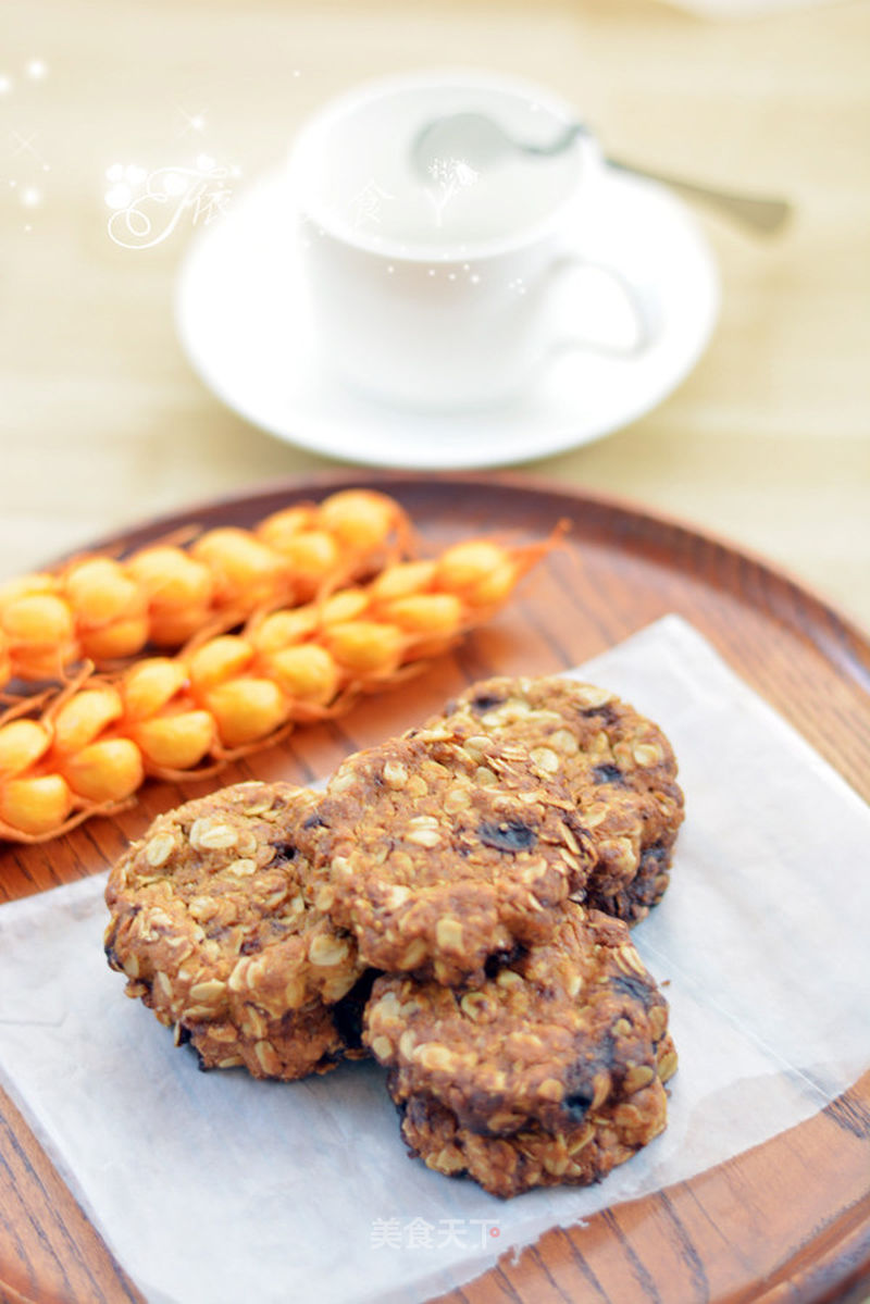 燕麦饼干的做法_【燕麦饼干】—饭前甜点_燕麦饼干怎么做_依然美食的菜谱_美食天下