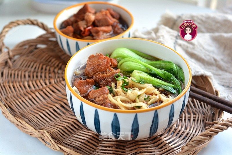 红烧牛肉面的做法_红烧牛肉面怎么做_Meggy跳舞的苹果的菜谱_美食天下