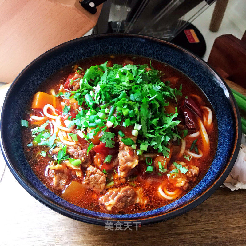 家常番茄牛肉面的做法_家常番茄牛肉面怎么做_米拉Miira的菜谱_美食天下