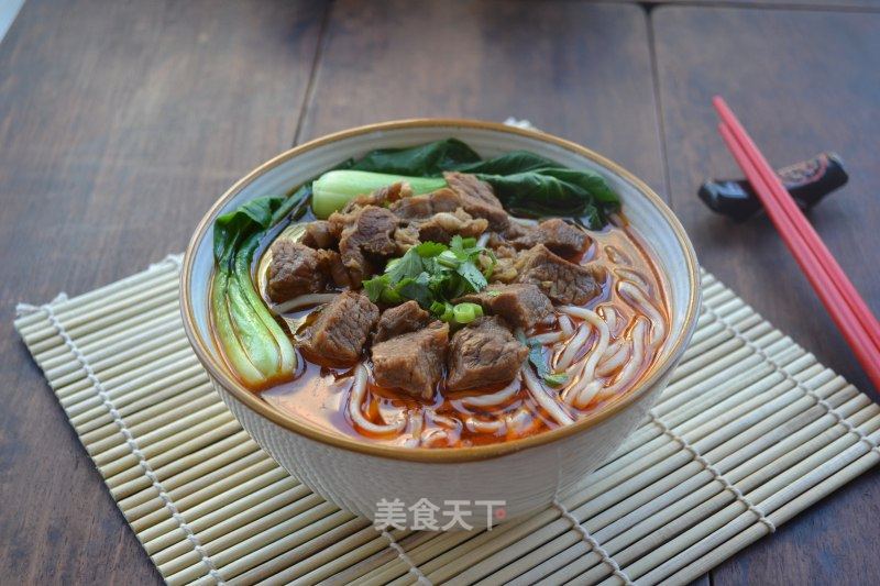红烧牛肉面的做法_红烧牛肉面怎么做_英英菜谱的菜谱_美食天下