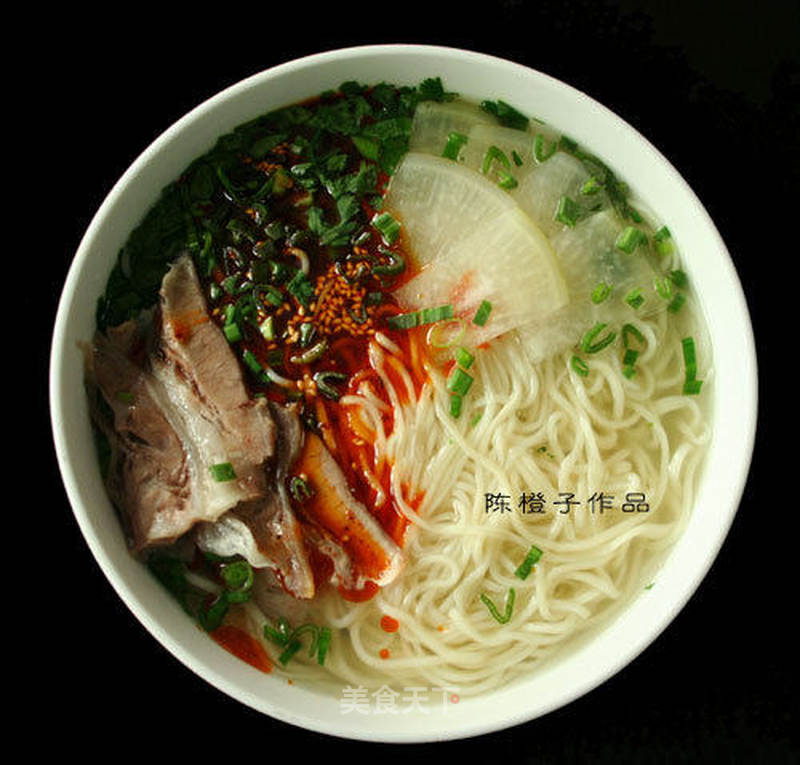 兰州牛肉面的做法_教你做一碗真正的兰州牛肉面_兰州牛肉面怎么做_橙子饮食研习所的菜谱_美食天下