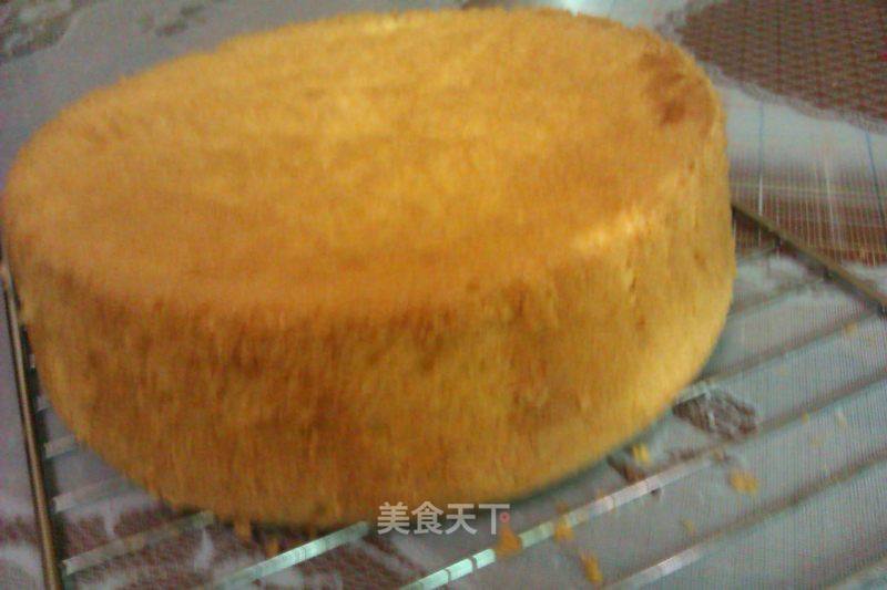 戚风蛋糕的做法_让新手教你做新手必学基础蛋糕——戚风蛋糕_戚风蛋糕怎么做_菜谱_美食天下