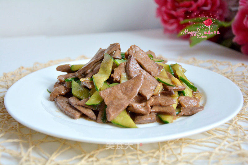 溜肝尖儿的做法_溜肝尖儿怎么做_Meggy跳舞的苹果的菜谱_美食天下