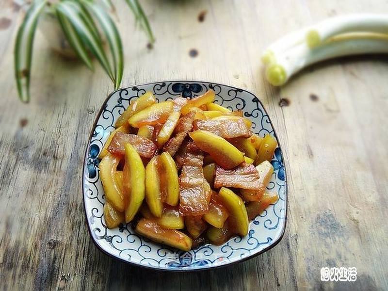 五花肉炒西瓜皮的做法_五花肉炒西瓜皮怎么做_清欢的烟火生活的菜谱_美食天下