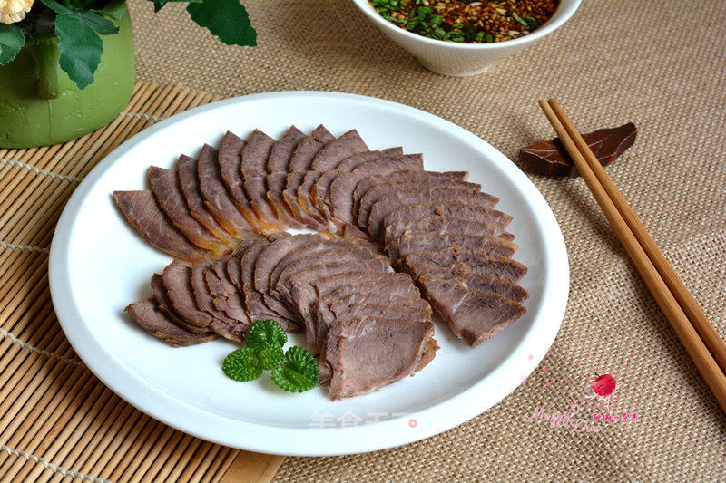 酱牛肉的做法_酱牛肉怎么做_Meggy跳舞的苹果的菜谱_美食天下