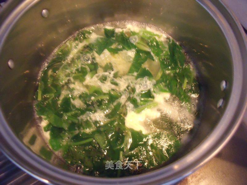 菠菜鸡蛋汤的做法_菠菜鸡蛋汤怎么做_yangyi1957的菜谱_美食天下