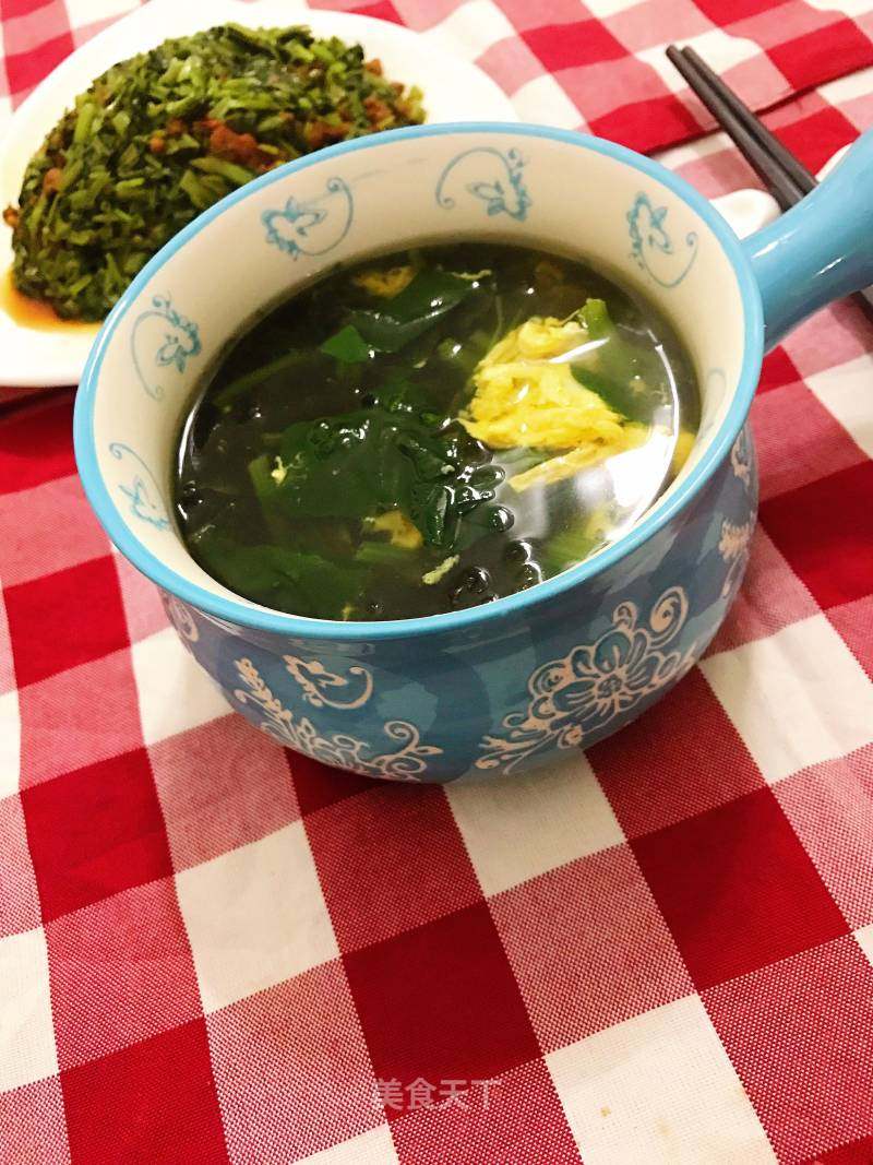 菠菜鸡蛋汤的做法_菠菜鸡蛋汤怎么做_摩羯蚊的菜谱_美食天下