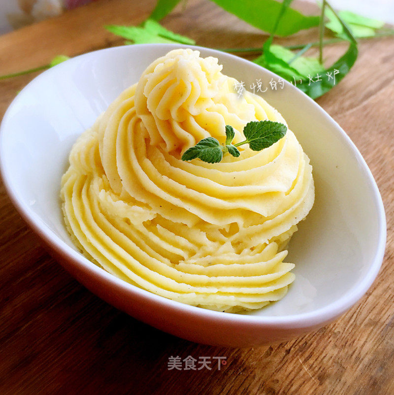 奶香土豆泥的做法_奶香土豆泥怎么做_梦悦的小灶炉的菜谱_美食天下
