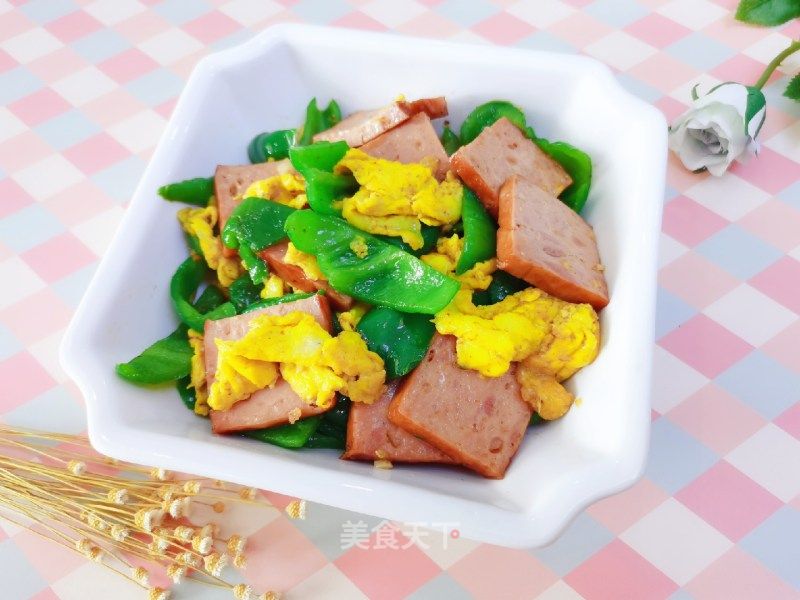 青椒火腿炒鸡蛋的做法_青椒火腿炒鸡蛋怎么做_噬血gg的菜谱_美食天下
