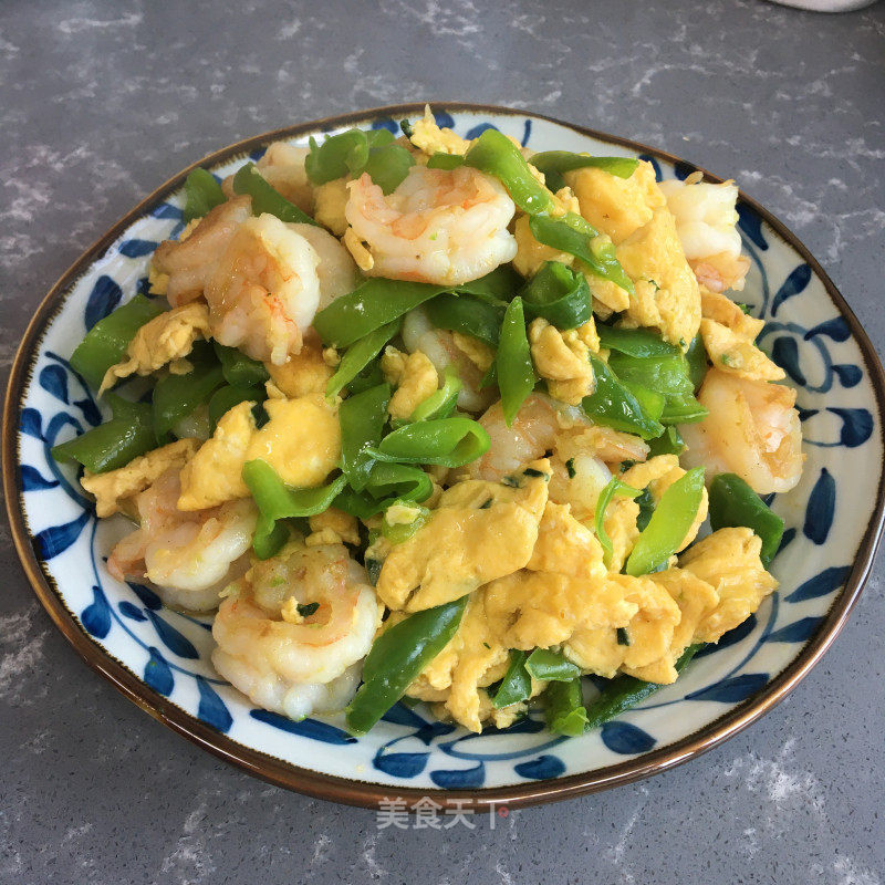 鸡蛋青椒炒虾仁的做法_鸡蛋青椒炒虾仁怎么做_RLing的菜谱_美食天下
