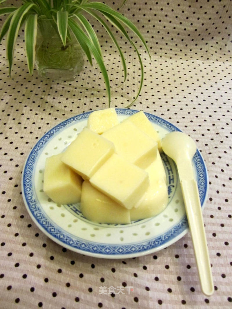 银杏仁豆腐的做法_银杏仁豆腐(布丁)_银杏仁豆腐怎么做_飞雪飘絮的菜谱_美食天下