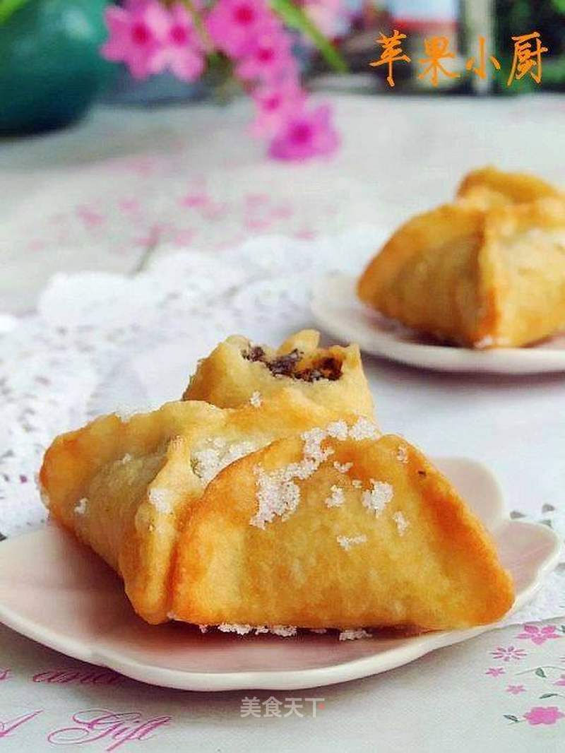 炸土豆泥糖三角的做法_炸土豆泥糖三角怎么做_A苹果小厨的菜谱_美食天下