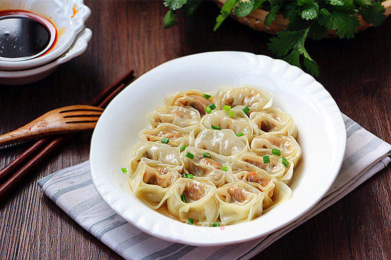 蒸香菇鲜肉馄饨的做法_蒸香菇鲜肉馄饨怎么做_糖芯厨房的菜谱_美食天下