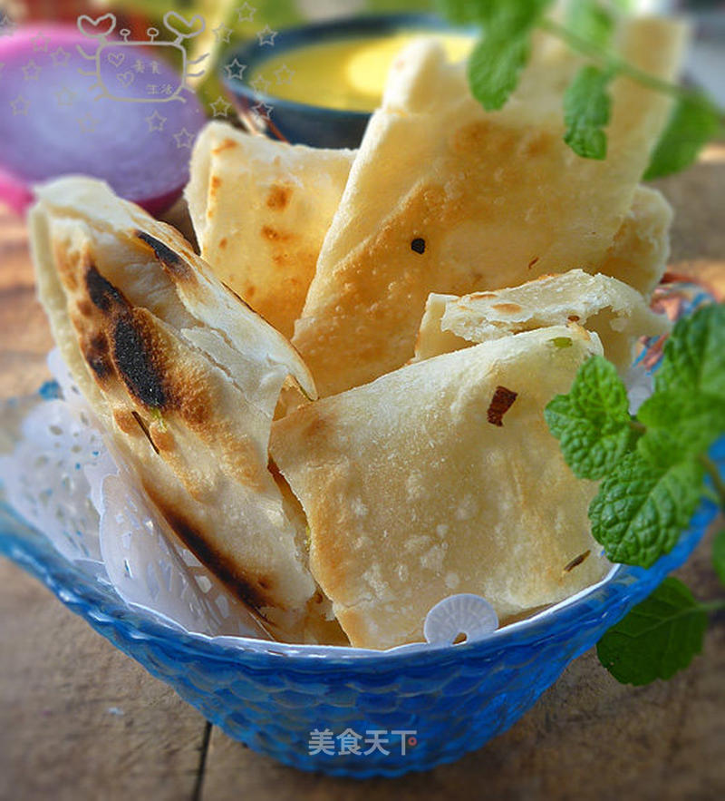 葱油饼的做法_葱油饼怎么做_辽南蟹的菜谱_美食天下