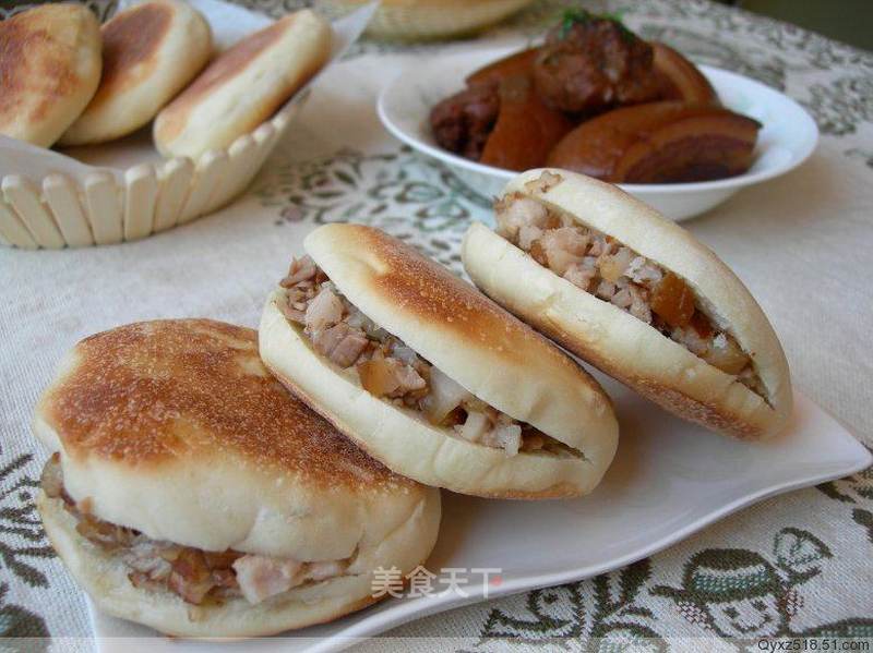 卤肉夹馍的做法_卤肉夹馍怎么做_菜谱_美食天下