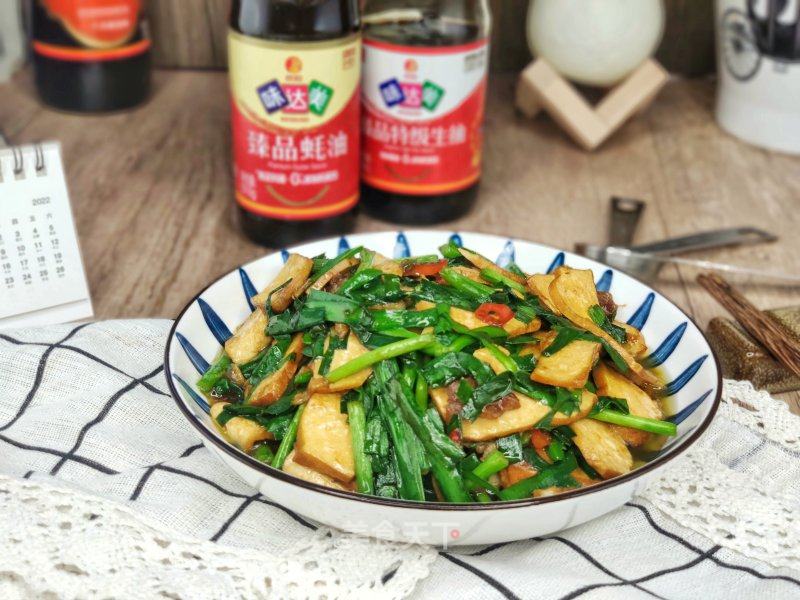 韭菜炒香干的做法_韭菜炒香干怎么做_爱美食的紫云的菜谱_美食天下
