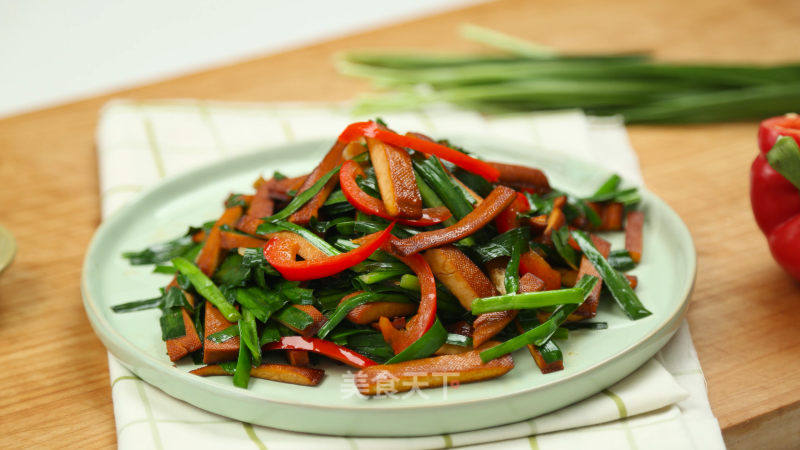 韭菜炒香干的做法_韭菜炒香干怎么做_美食天下的菜谱_美食天下