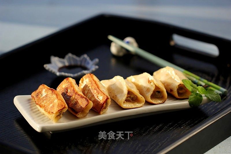 西葫芦肉馅锅贴的做法_西葫芦肉馅锅贴怎么做_斯佳丽WH的菜谱_美食天下