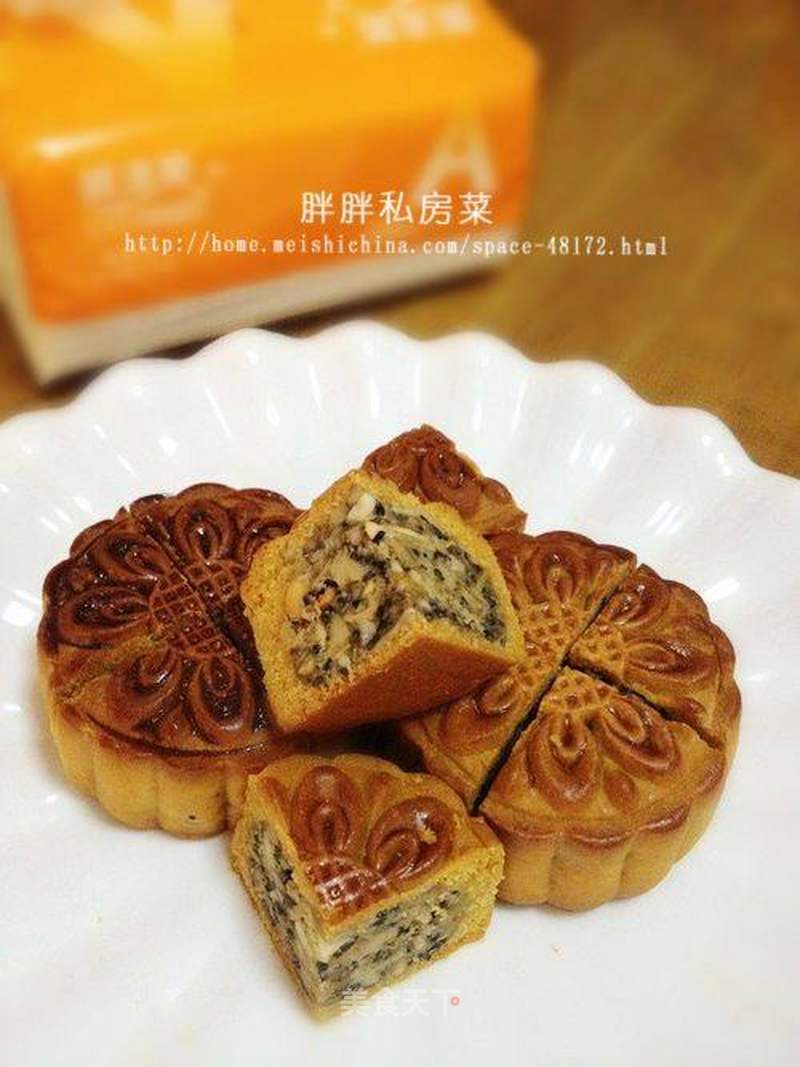 五仁月饼的做法_浓浓爱意——五仁月饼_五仁月饼怎么做_gaopingzhao的菜谱_美食天下