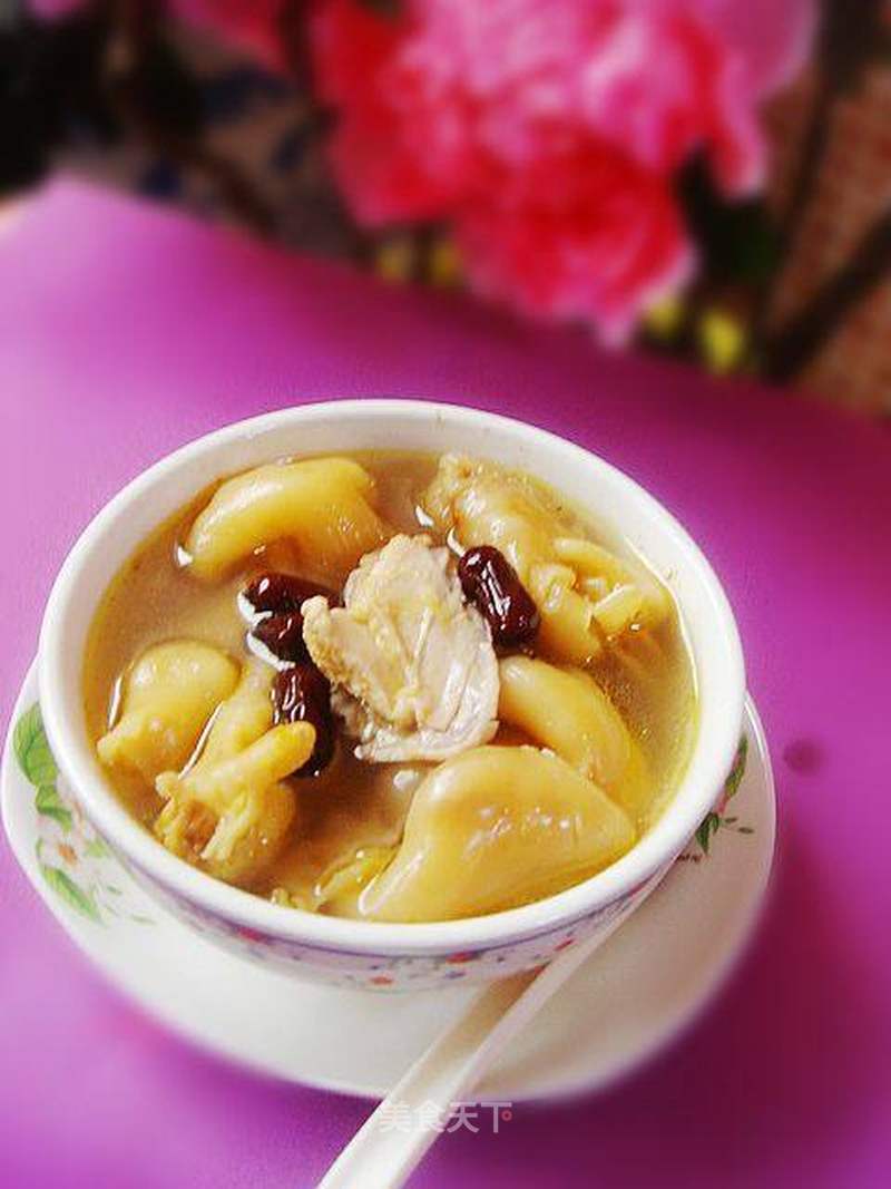 花胶红枣炖鸡的做法_花胶红枣炖鸡怎么做_菜谱_美食天下