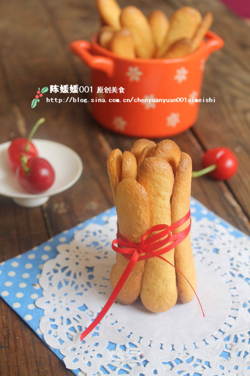 手指饼干的做法_手指饼干怎么做_陈媛媛001的菜谱_美食天下