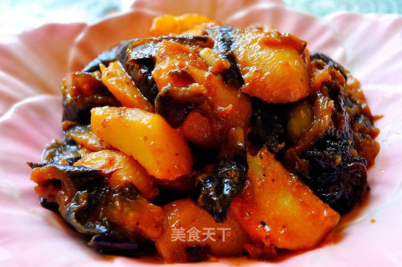 茄子烧土豆的做法_家常茄子烧土豆_茄子烧土豆怎么做_菜谱_美食天下