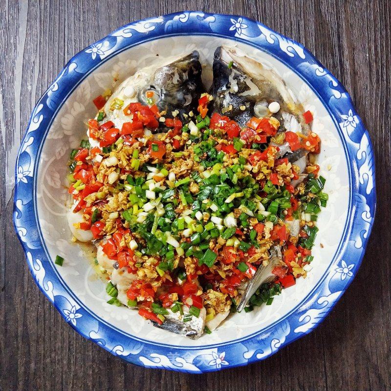 剁椒鱼头的做法_剁椒鱼头怎么做_宸·羽的菜谱_美食天下