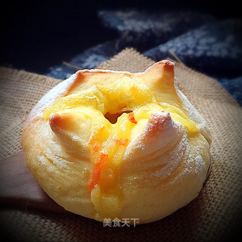 芝士熔岩面包的做法_芝士熔岩面包怎么做_心美食的菜谱_美食天下