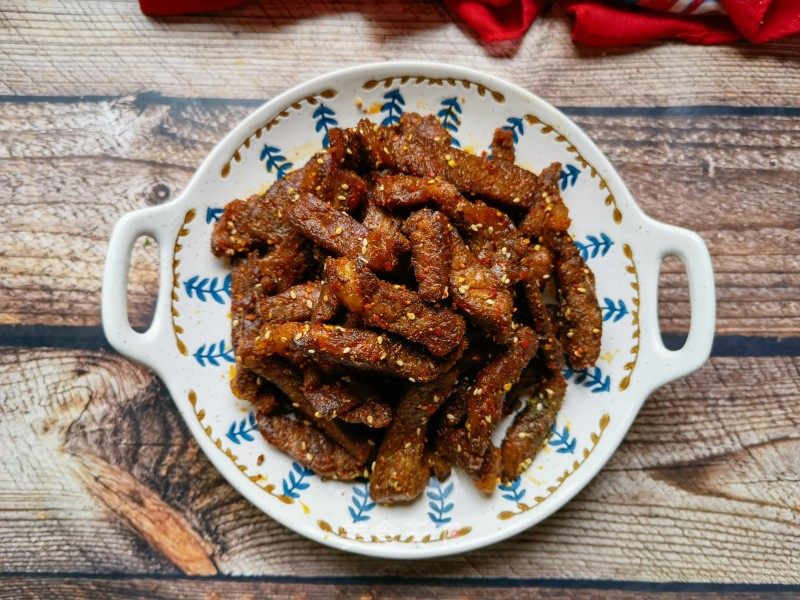 麻辣牛肉干的做法_麻辣牛肉干怎么做_一溪月的菜谱_美食天下