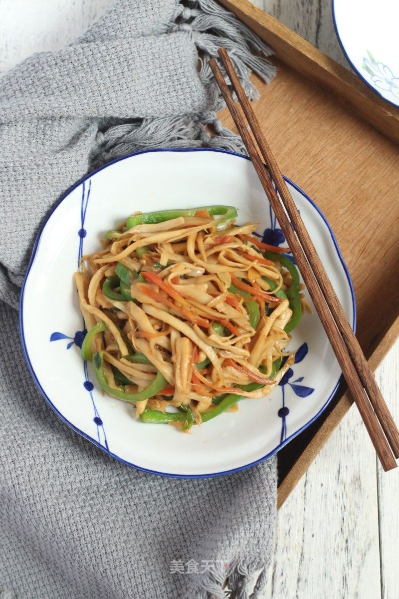 手撕杏鲍菇的做法_手撕杏鲍菇怎么做_可意妈妈的菜谱_美食天下