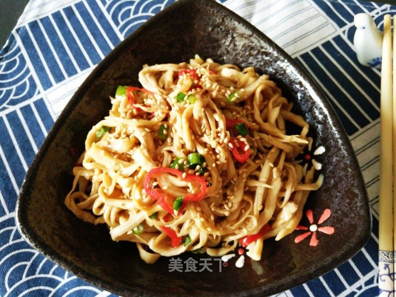 凉拌手撕杏鲍菇的做法_凉拌手撕杏鲍菇怎么做_乐焙儿的菜谱_美食天下