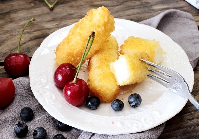 脆皮炸鲜奶的做法_脆皮炸鲜奶怎么做_叶子的小厨的菜谱_美食天下