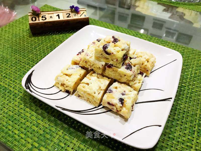蔓越莓牛扎沙琪玛的做法_蔓越莓牛扎沙琪玛怎么做_Sunny2691的菜谱_美食天下