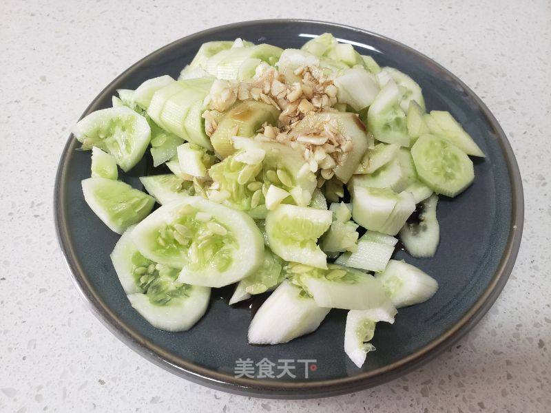 拍黄瓜的做法_拍黄瓜怎么做_兰杏梅的菜谱_美食天下