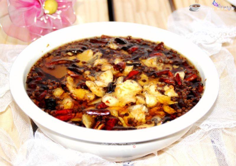 油泼鱼的做法_川味麻辣系列—油泼鱼_油泼鱼怎么做_叶子的小厨的菜谱_美食天下