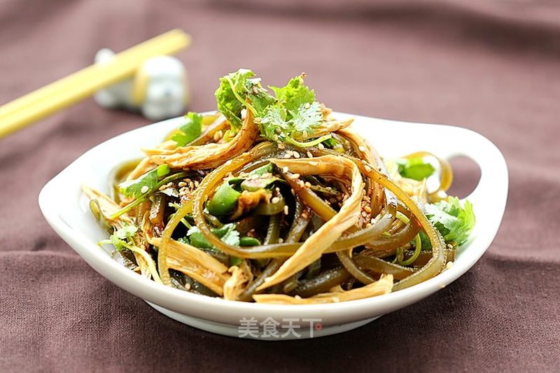 凉拌豆棍海带丝的做法_凉拌豆棍海带丝怎么做_斯佳丽WH的菜谱_美食天下