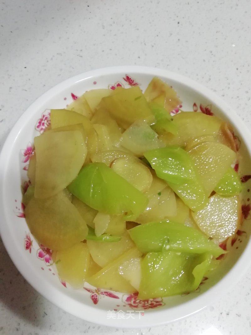 尖椒土豆片的做法_尖椒土豆片怎么做_噬元兽的菜谱_美食天下
