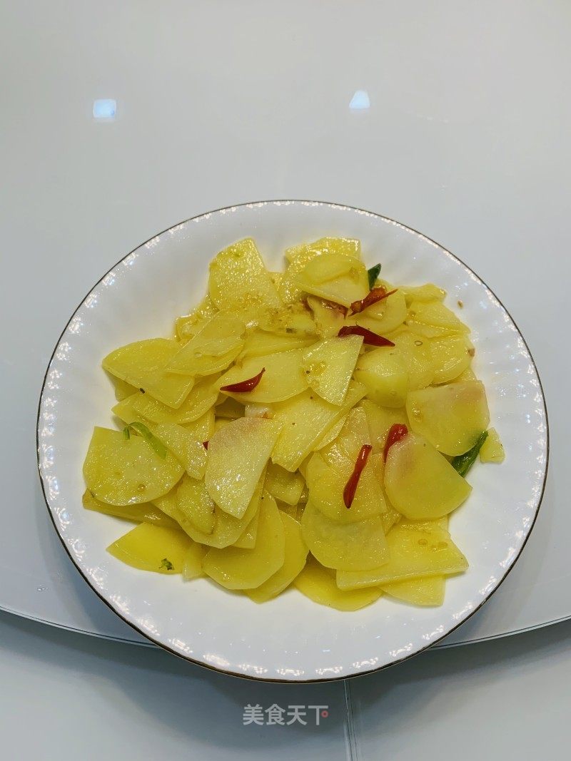 尖椒土豆片的做法_尖椒土豆片怎么做_杨洁的家常菜谱的菜谱_美食天下
