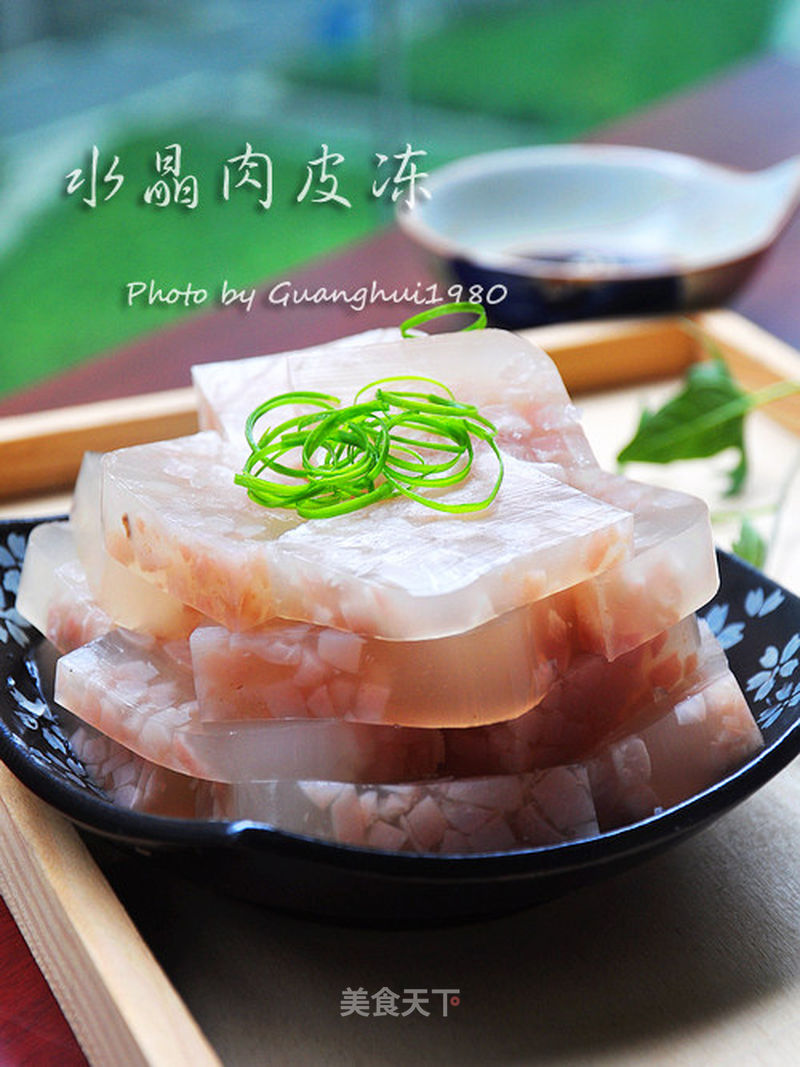 水晶肉皮冻的做法_【改变】天然胶原蛋白之水晶肉皮冻_水晶肉皮冻怎么做_菜谱_美食天下